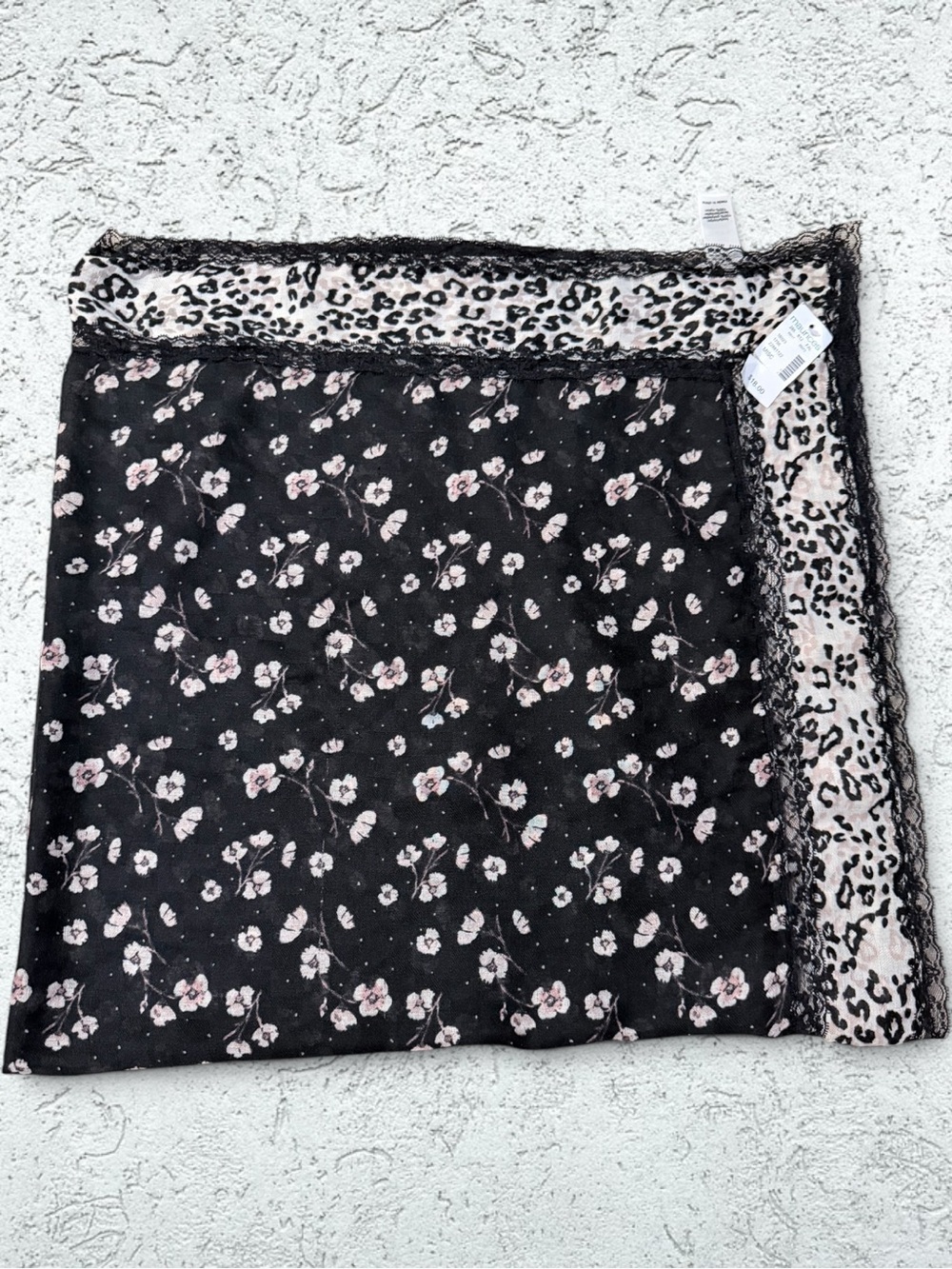 🌻Maurices Black Scarf Wrap with Pink Floral and Leopard Trim